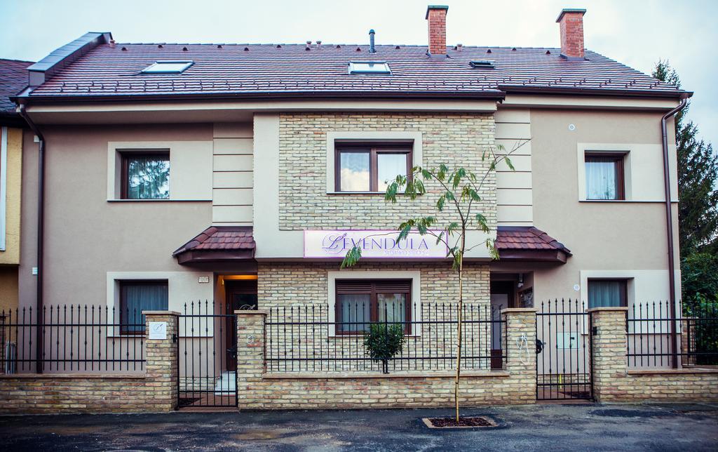 Levendula Apartmanhaz Шарвар Екстер'єр фото